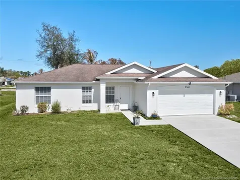 2361 SE Mariposa Avenue Port St Lucie FL 34952