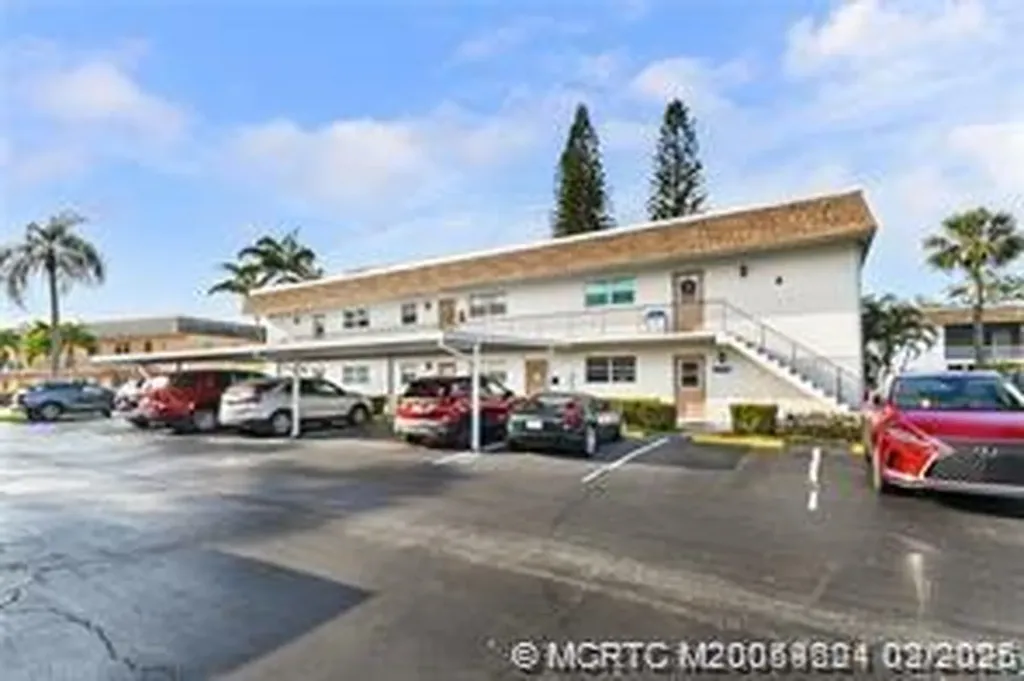 2950 SE Ocean Boulevard Stuart FL 34996