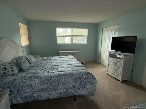 2950 SE Ocean Boulevard Stuart FL 34996