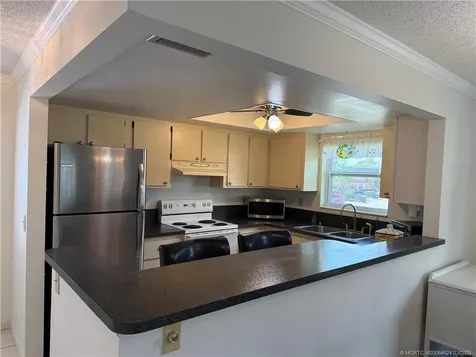 2950 SE Ocean Boulevard Stuart FL 34996