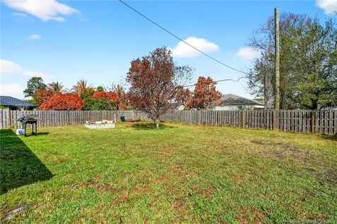 225 SW Statler Avenue Port St Lucie FL 34984