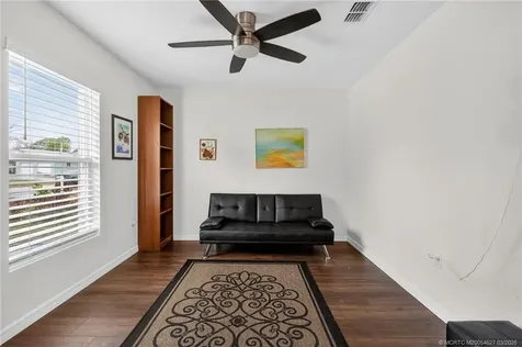 225 SW Statler Avenue Port St Lucie FL 34984