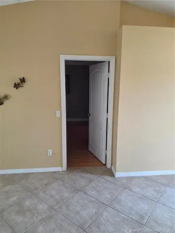 2692 SW Altamira Avenue Port St Lucie FL 34987