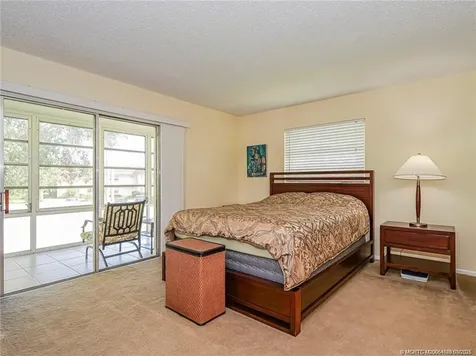 98 Spring Lake Drive Vero Beach FL 32962