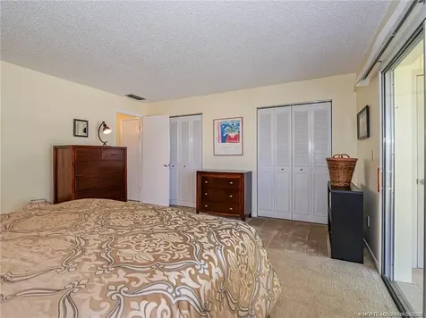 98 Spring Lake Drive Vero Beach FL 32962