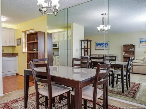 98 Spring Lake Drive Vero Beach FL 32962