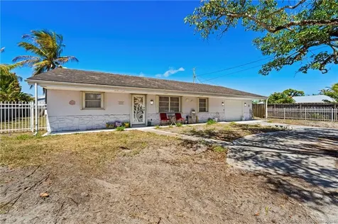 1309 SE 8th Street Stuart FL 34996
