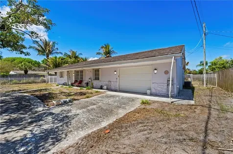1309 SE 8th Street Stuart FL 34996