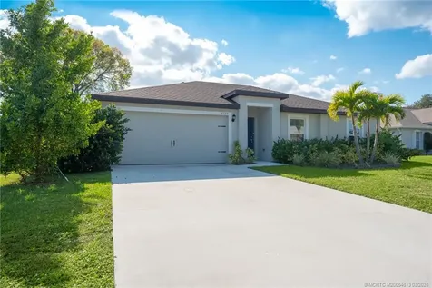2108 SW Vista Road Port St Lucie FL 34953