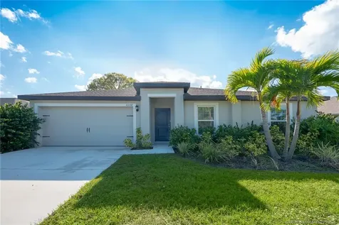 2108 SW Vista Road Port St Lucie FL 34953