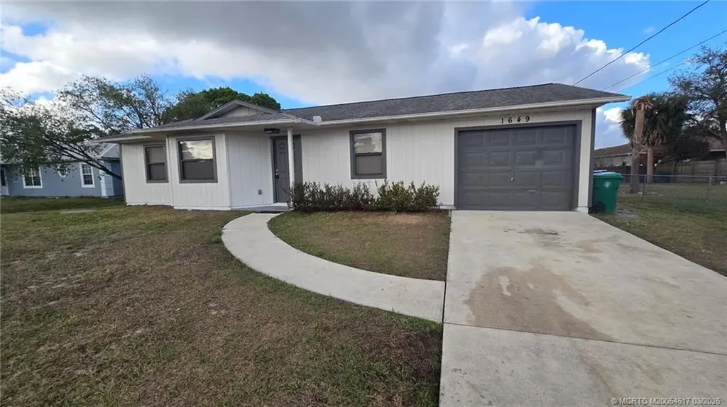 1649 SW La Gorce Avenue Port St Lucie FL 34953