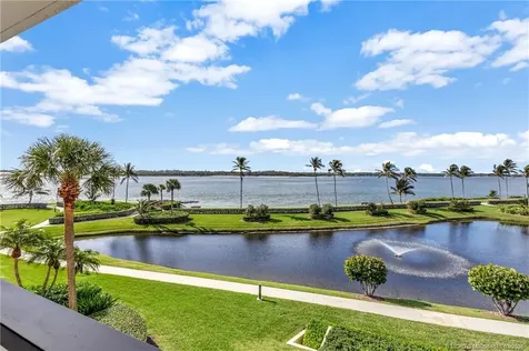 2818 SE Dune Drive Stuart FL 34996