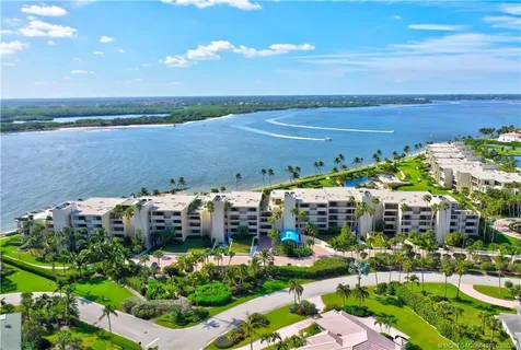 2818 SE Dune Drive Stuart FL 34996