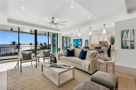 2818 SE Dune Drive Stuart FL 34996