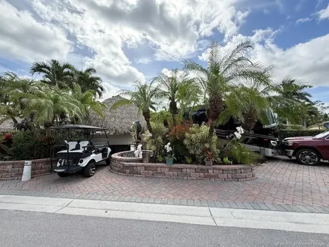 426 NW Chipshot Lane Port St Lucie FL 34986