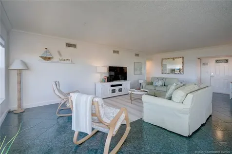 1289 NE Ocean Boulevard Stuart FL 34996
