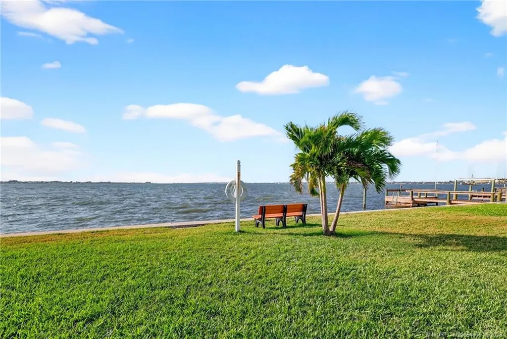 1285 Nettles Boulevard Jensen Beach FL 34957