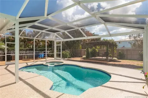 4095 SE Bay Avenue Stuart FL 34997