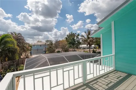 4095 SE Bay Avenue Stuart FL 34997