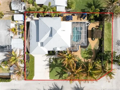 4095 SE Bay Avenue Stuart FL 34997