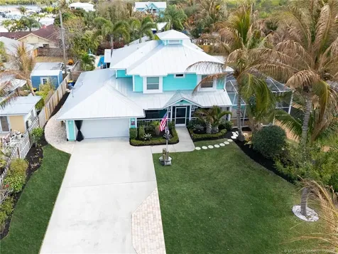 4095 SE Bay Avenue Stuart FL 34997