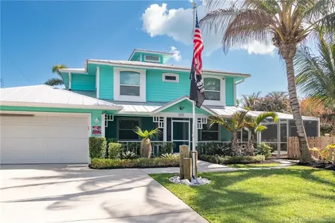 4095 SE Bay Avenue Stuart FL 34997