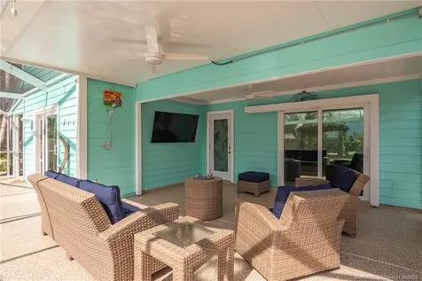 4095 SE Bay Avenue Stuart FL 34997