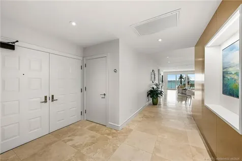 2820 SE Dune Drive Stuart FL 34996