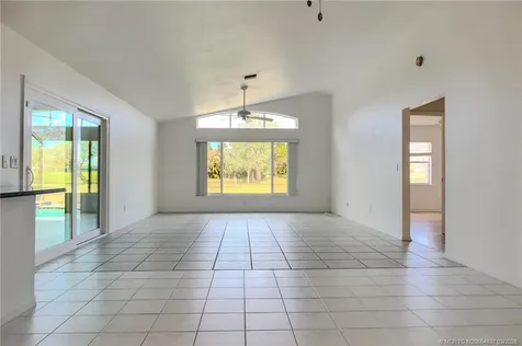 2773 SE Bluem Way Port St Lucie FL 34952