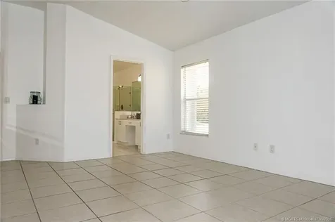 2773 SE Bluem Way Port St Lucie FL 34952