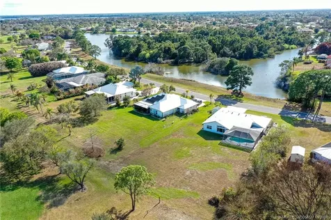 2773 SE Bluem Way Port St Lucie FL 34952