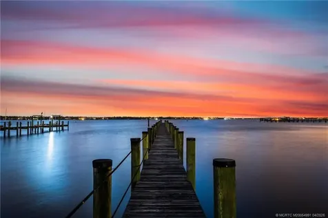 1924 NW Shore Terrace Stuart FL 34994