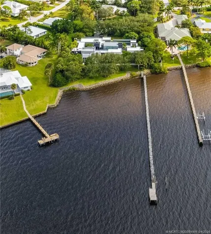 1924 NW Shore Terrace Stuart FL 34994
