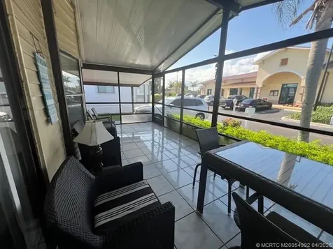3304 Lake Overlook Place Lantana FL 33462