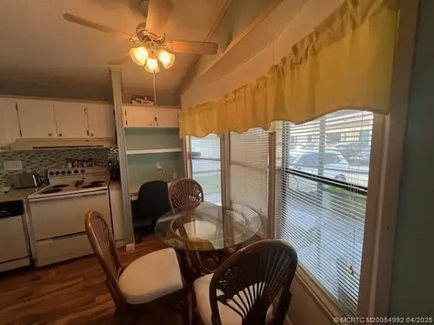 3304 Lake Overlook Place Lantana FL 33462