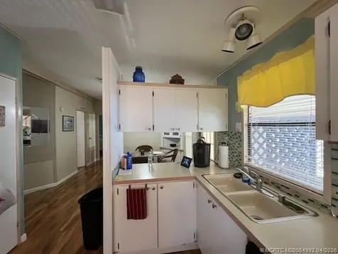 3304 Lake Overlook Place Lantana FL 33462