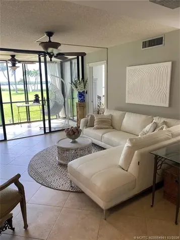 3432 NE Causeway Boulevard Jensen Beach FL 34957