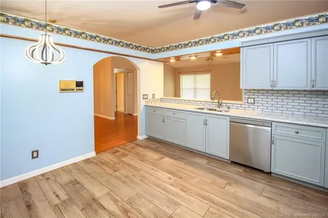 2274 SE Longhorn Avenue Port St Lucie FL 34952