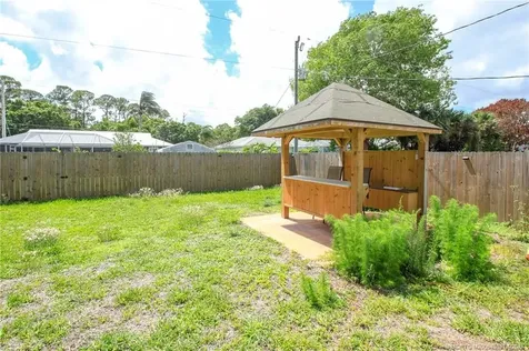 2274 SE Longhorn Avenue Port St Lucie FL 34952