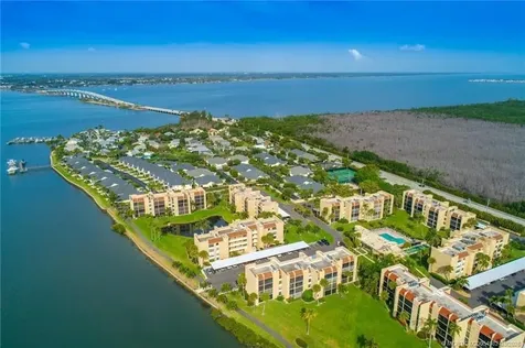 3432 NE Causeway Boulevard Jensen Beach FL 34957
