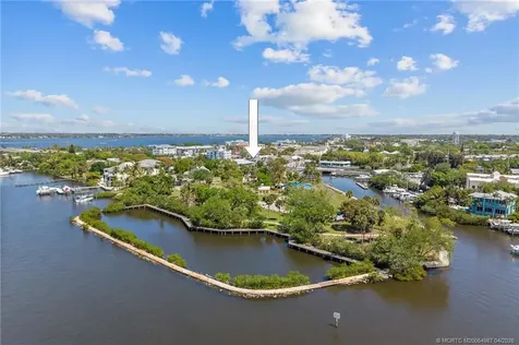 517 SW Ocean Boulevard Stuart FL 34994