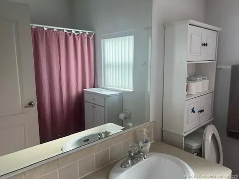 4237 4th Court Lantana FL 33462