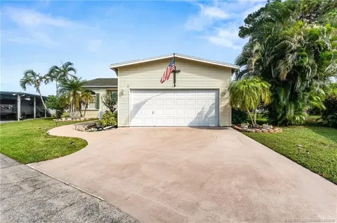 4237 4th Court Lantana FL 33462
