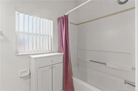 4237 4th Court Lantana FL 33462