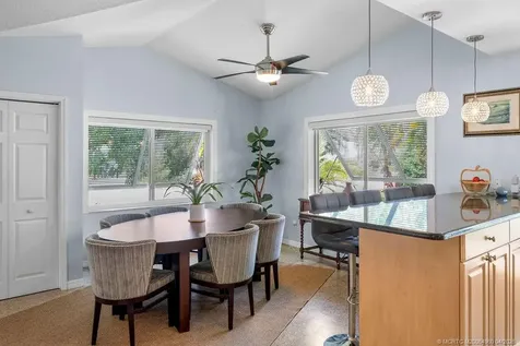 517 SW South Carolina Drive Stuart FL 34994