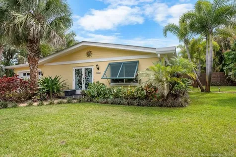 517 SW South Carolina Drive Stuart FL 34994