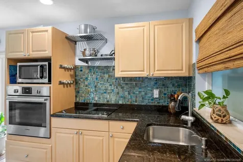 517 SW South Carolina Drive Stuart FL 34994
