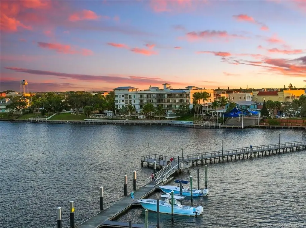 41 SW Seminole Street Stuart FL 34994