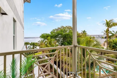 41 SW Seminole Street Stuart FL 34994
