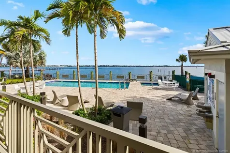 41 SW Seminole Street Stuart FL 34994
